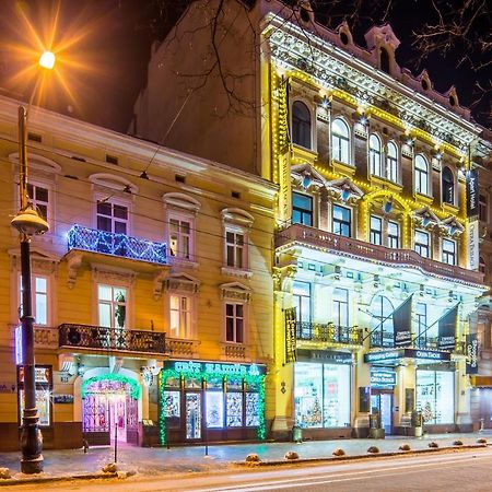 Apartment On Svobody Avenue 25 Lviv Exterior photo