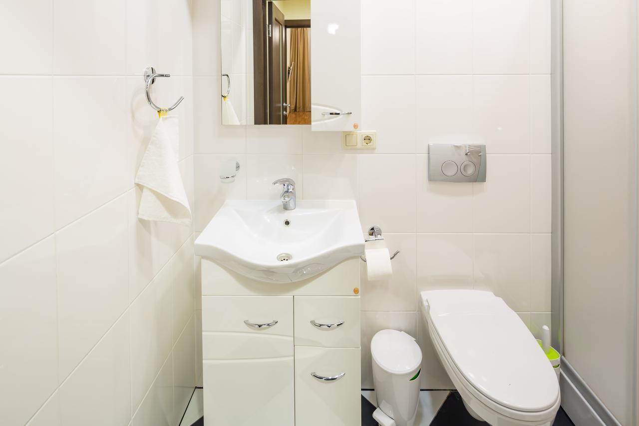 Apartment On Svobody Avenue 25 Lviv Exterior photo